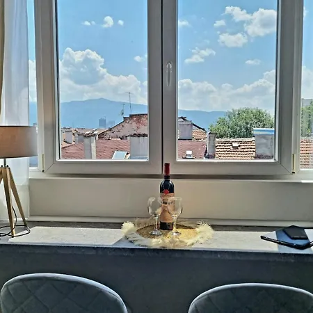 Miky's Cozy Sofia